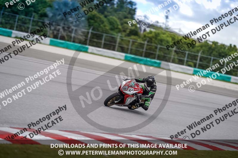 Sepang;event digital images;motorbikes;no limits;peter wileman photography;trackday;trackday digital images